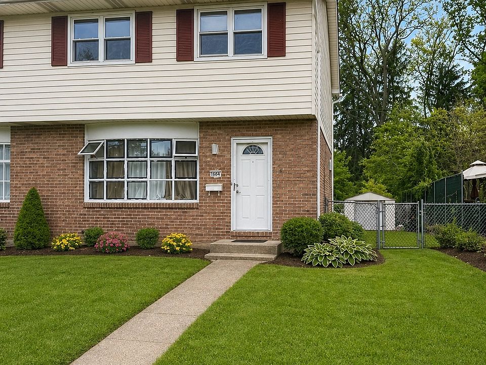 1st image of 1664 Whitehall Ave