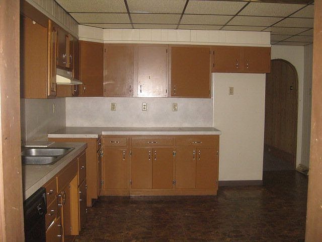 2nd image of 219 North St