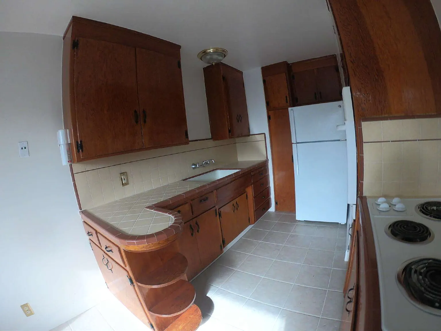 Great West San Jose Apartment — Photo 4
