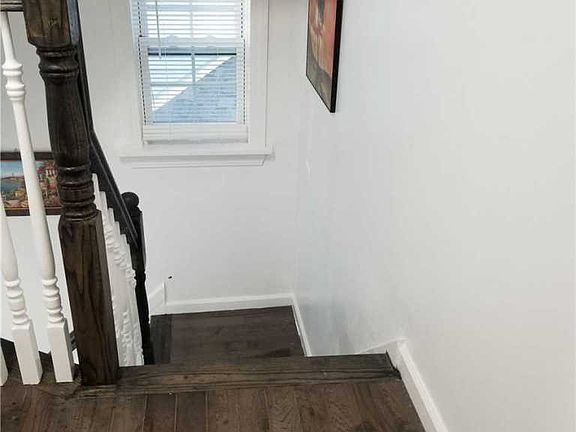 2nd image of 10149 123rd St Floor 2