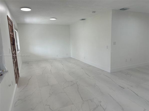 hialeah-florida-43959392 picture