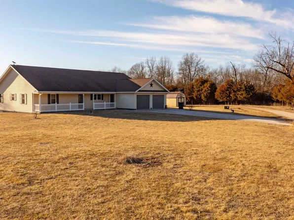 2570 N 1353rd Ln, Clayton, IL 62324