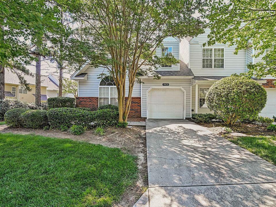 1st image of 10630 Sleigh Bell Ln
