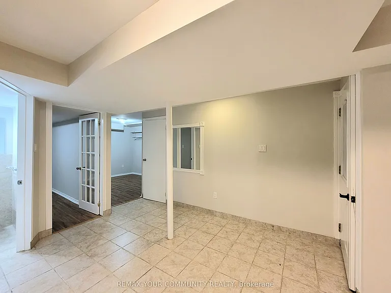 79 Chaya Sara Gdns — Photo 8
