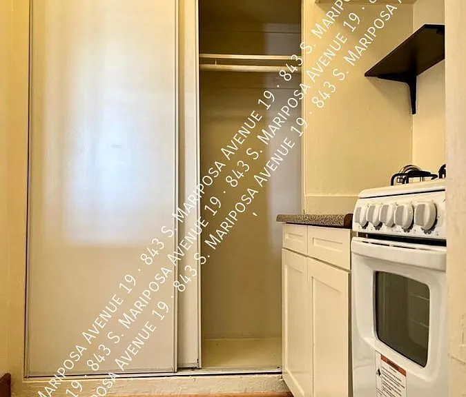 843 S Mariposa Ave #19 — Photo 13