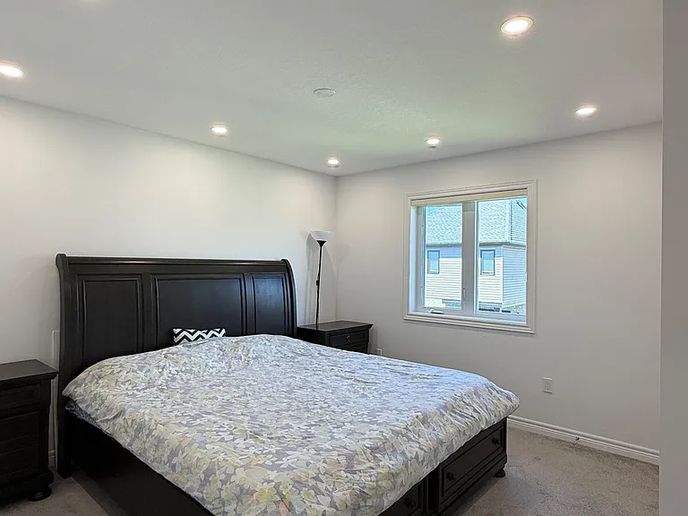 72 McLean Ave — Photo 19