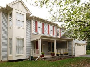 1451 Powells Tavern Pl, Herndon, VA 20170