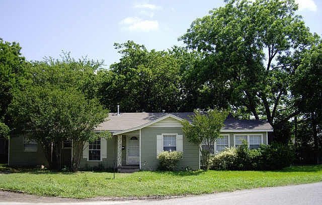 1st image of 100 Park Dr