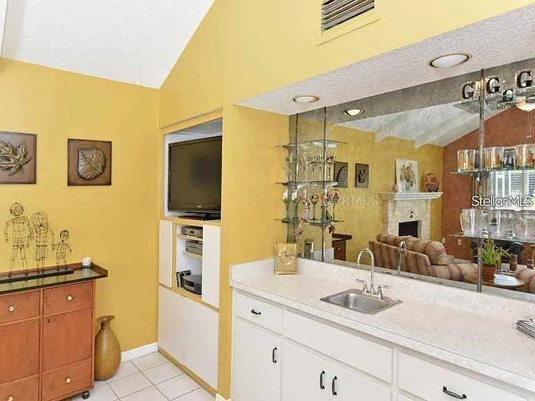 4841 Palm Aire Dr — Photo 10