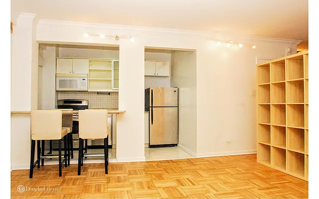 Sold by Douglas Elliman | media 7