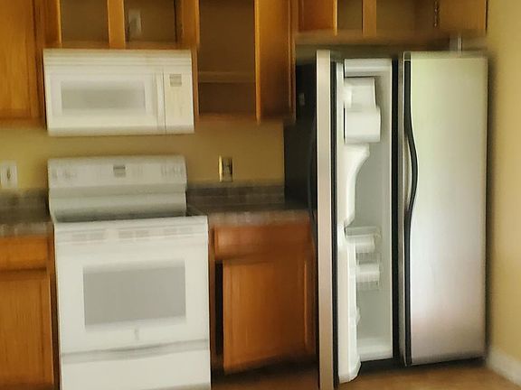 4th image of 1138 Doncaster Ct