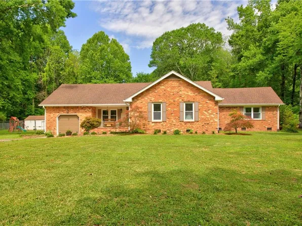 2448 Johnstown Rd, Chesapeake, VA 23322
