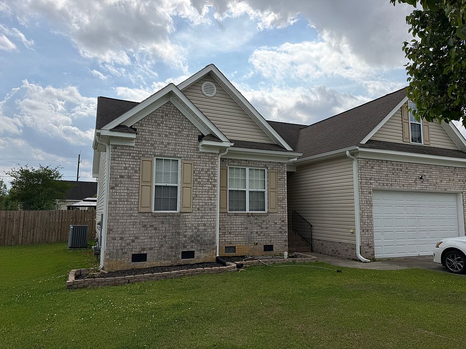 1st image of 204 Lafollette Dr