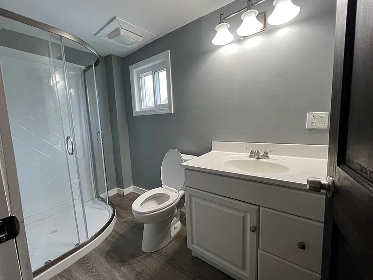 135 Annetta St — Photo 14