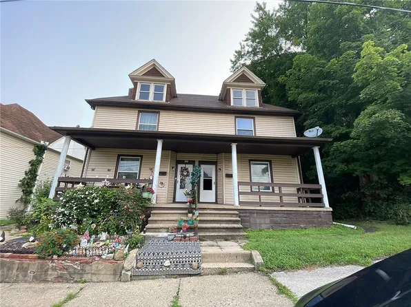 425 E Reynolds St, New Castle, PA 16101