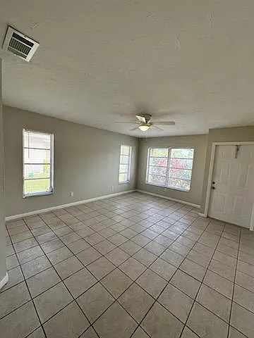 4132-4134 Skyline Boulevard - 4132 — Photo 3