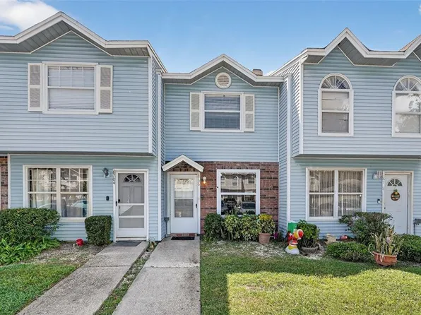 8706 Liberty Pl, Tampa, FL 33615