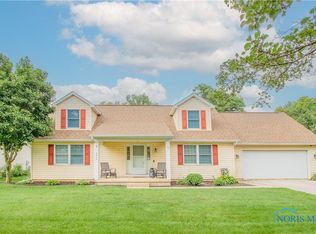 5908 Sunrise Cir, Sylvania, OH 43560