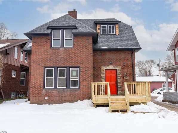 1322 12th St NW, Canton, OH 44703