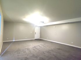 1515 / 2026 North 3372nd Road