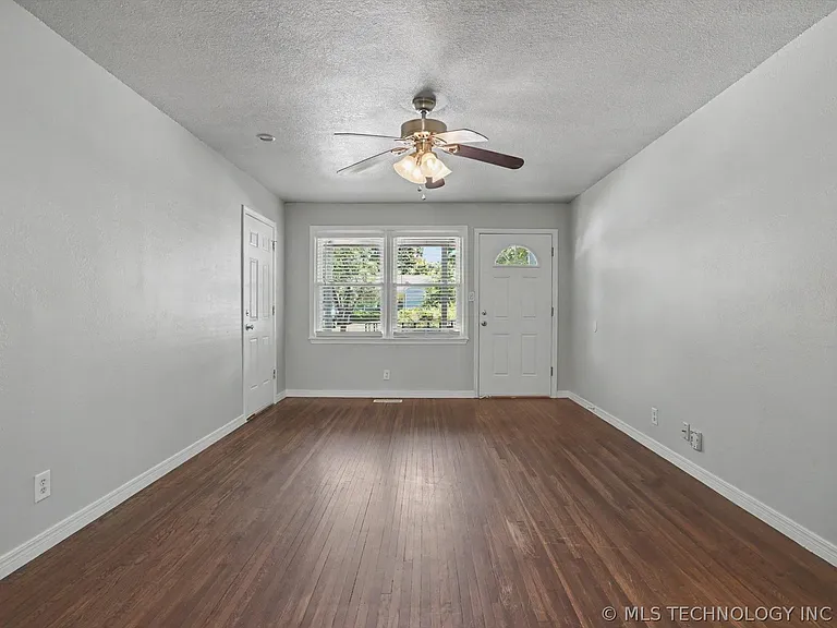 4720 S Boston Pl — Photo 5
