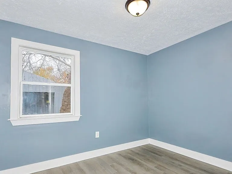 1188 Spring St — Photo 9