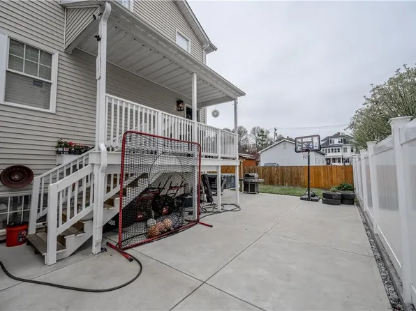 89 Dixon St #2, Providence, RI 02907
