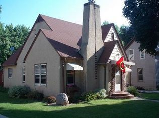 1013 6th Ave, Mountain Lake, MN 56159