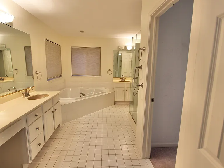 7635 Bittersweet Dr — Photo 19