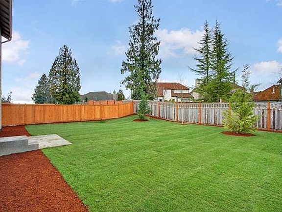 Fully landscaped rearyard