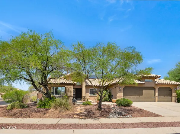 8901 N Palm Brook Dr, Tucson, AZ 85743