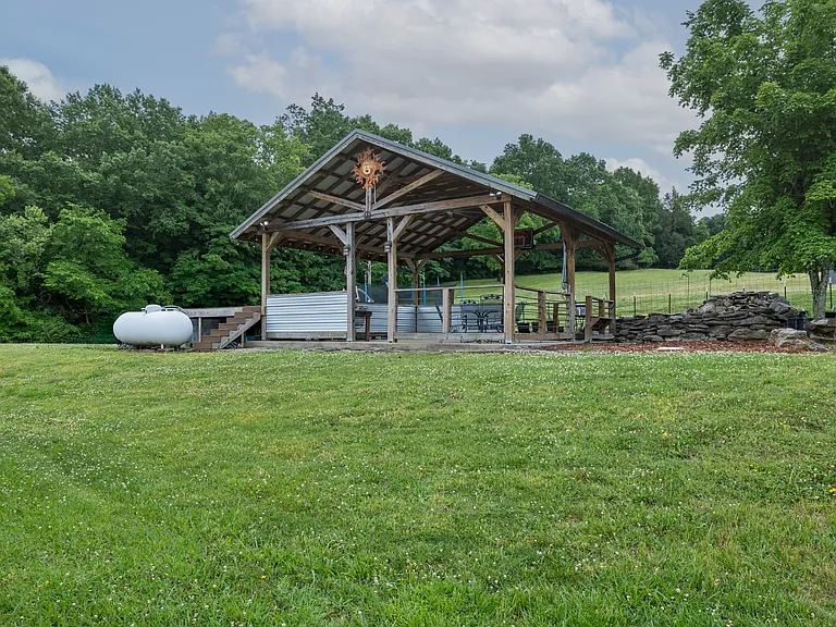 2541 Mooresville Hwy — Photo 33