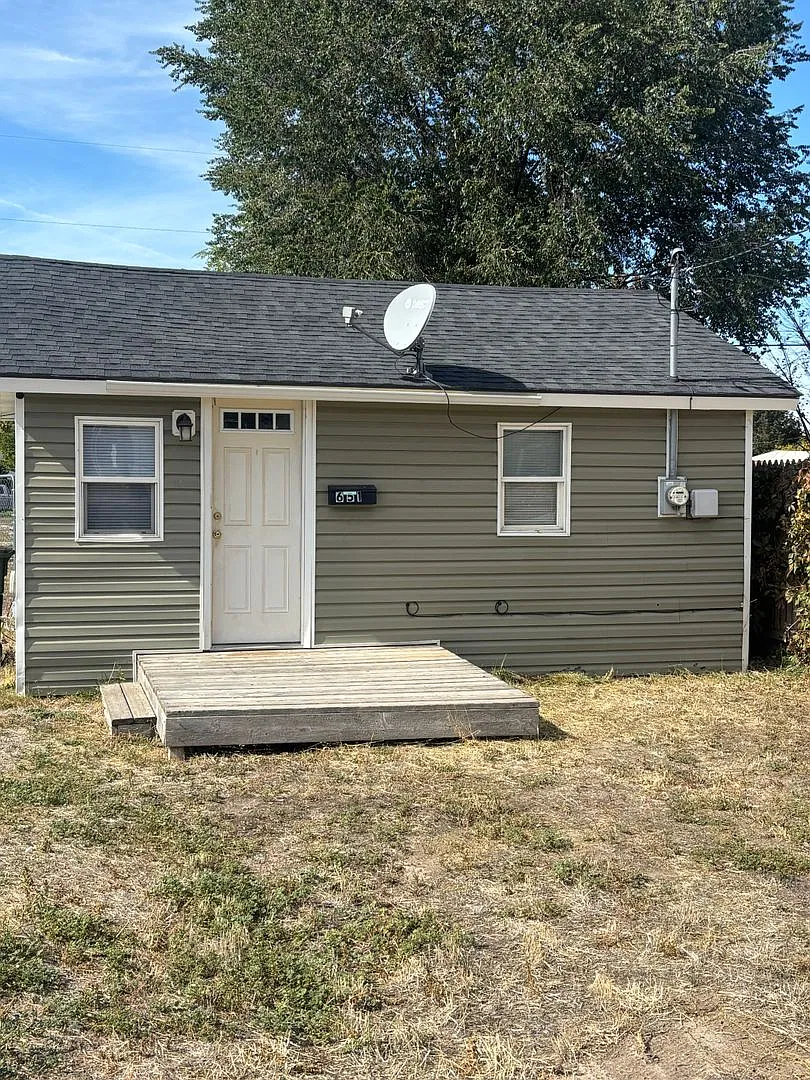 Great Single-Family Property. One Bedroom One Bathroom — Photo 2