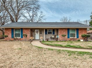 1102 Dobbins Rd, Corsicana, TX 75110