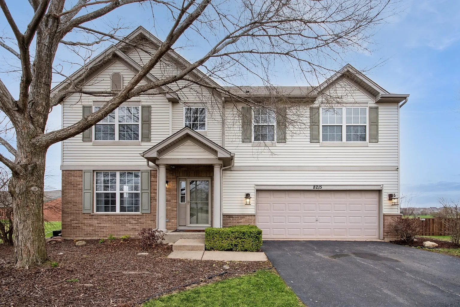 8215 Wild Rose Trl photo 1