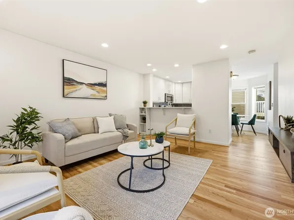 1227 NE 135th St, Seattle, WA 98125