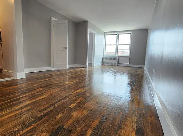 399 Ocean Pkwy APT 7J, Brooklyn, NY 11218