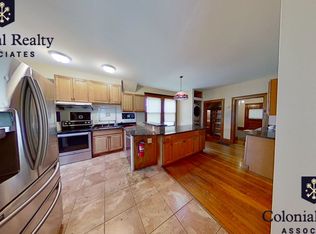 305 Central St #11C, Auburndale, MA 02466