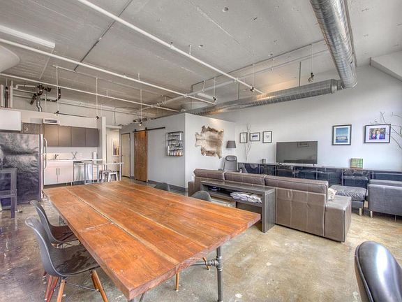 4th image of 500 Robert St #614