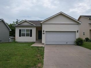 4225 E 48th St, Des Moines, IA 50317