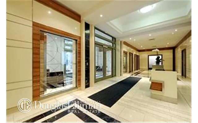 Rented by Douglas Elliman | media 23