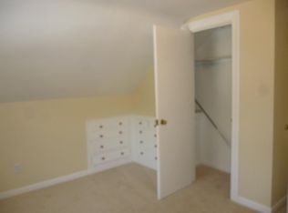 3 Linden St, Boylston, MA 01505