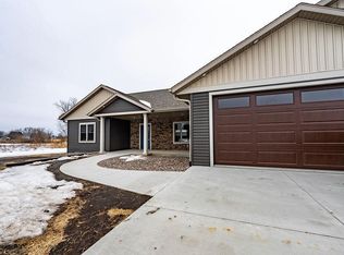 W24362 Fairway DRIVE, Trempealeau, WI 54661