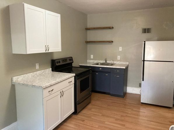 734 Delaware Ave Floor 2