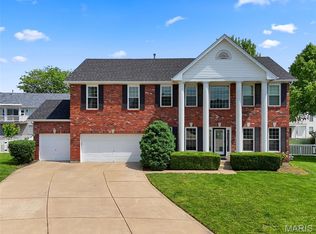 18 The Crossings Ct, O'Fallon, MO 63366