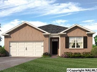 104 Chelle Mill Ln, Hazel Green, AL 35750