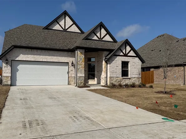 306 Mercer Dr, Nevada, TX 75173