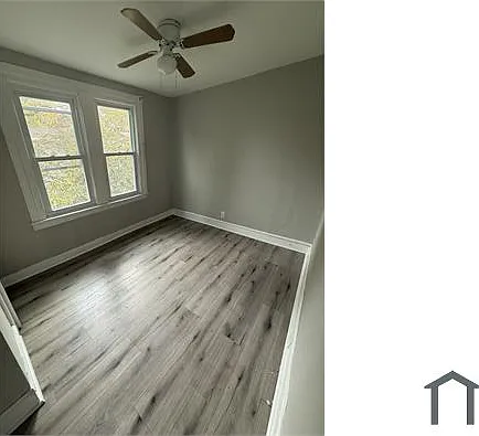 1137 Thomas St — Photo 7