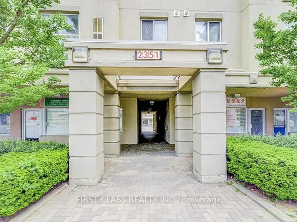 2351 Kennedy Rd #112, Toronto, ON M1T 3G9