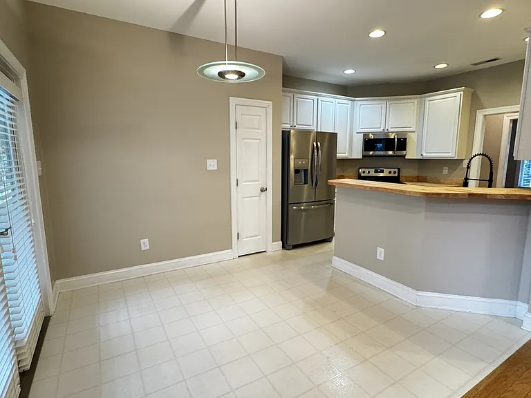 441 Candlewood Dr — Photo 6